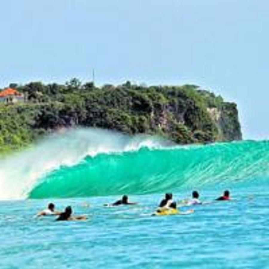 ปันดาวา บีช โฮมสเตย์ Kuta Selatan ภายนอก รูปภาพ
